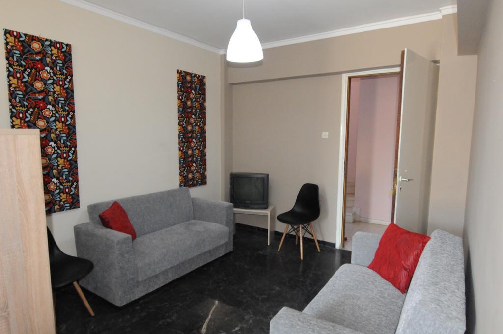 Kinetta Apartments Agioi Apostoloi  المظهر الخارجي الصورة