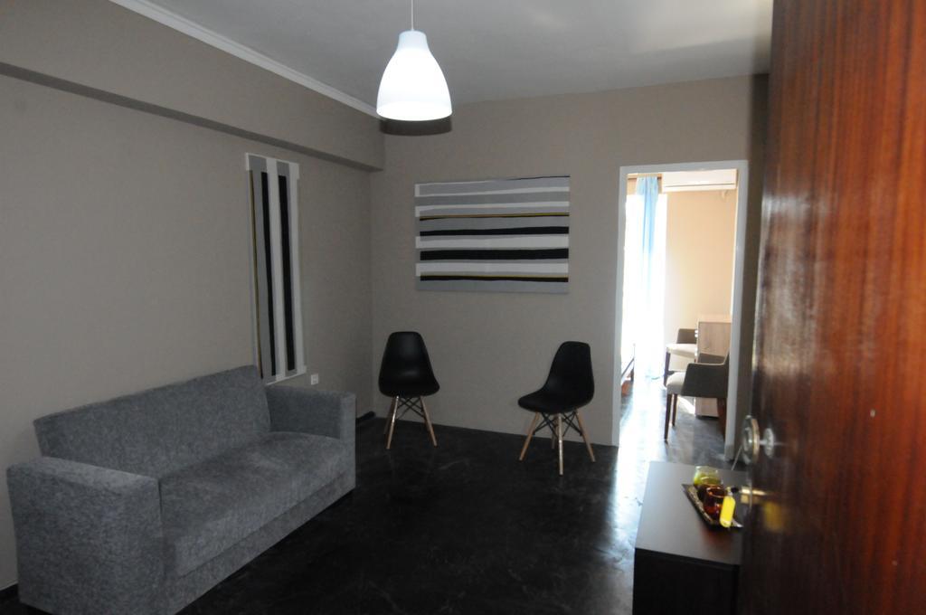 Kinetta Apartments Agioi Apostoloi  المظهر الخارجي الصورة