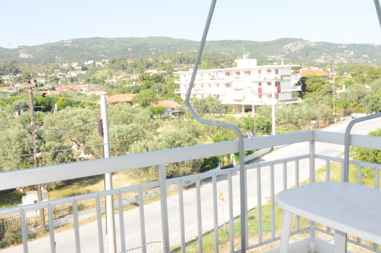 Kinetta Apartments Agioi Apostoloi  المظهر الخارجي الصورة