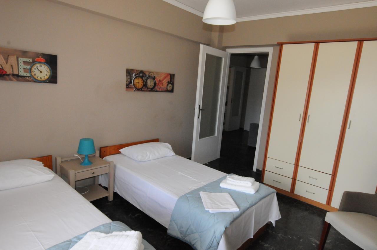 Kinetta Apartments Agioi Apostoloi  المظهر الخارجي الصورة