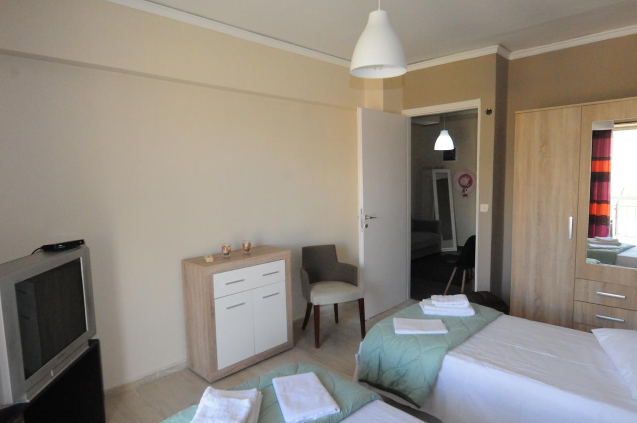 Kinetta Apartments Agioi Apostoloi  المظهر الخارجي الصورة