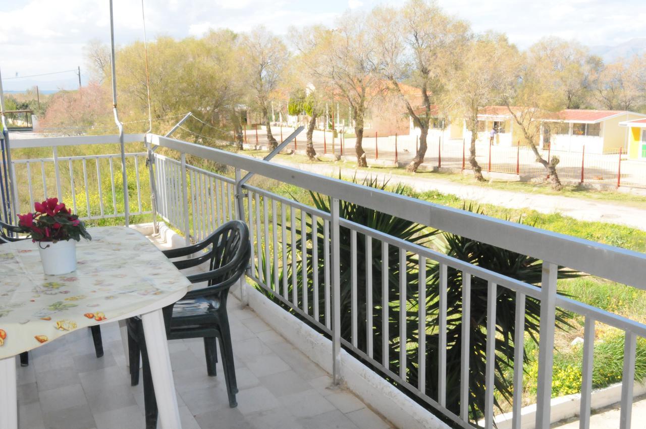 Kinetta Apartments Agioi Apostoloi  المظهر الخارجي الصورة