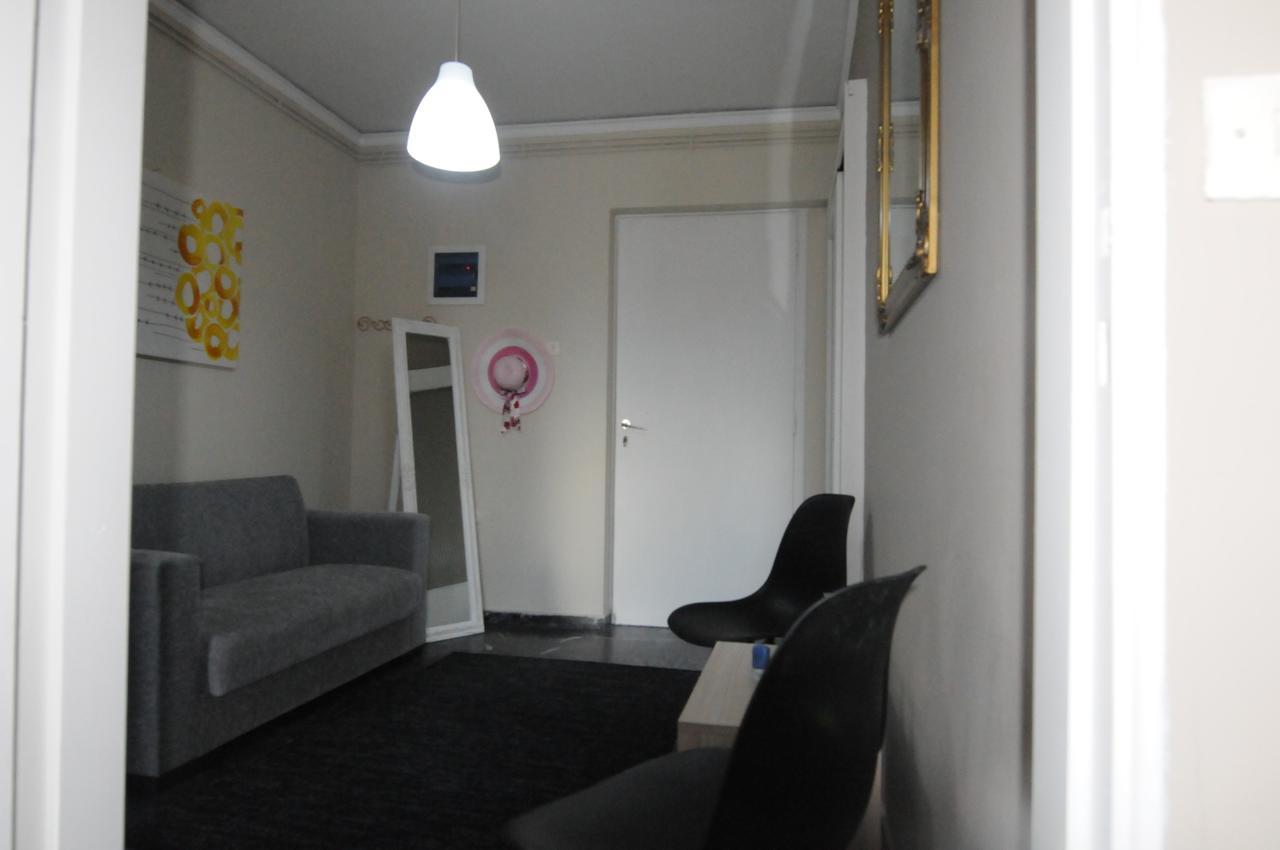Kinetta Apartments Agioi Apostoloi  المظهر الخارجي الصورة